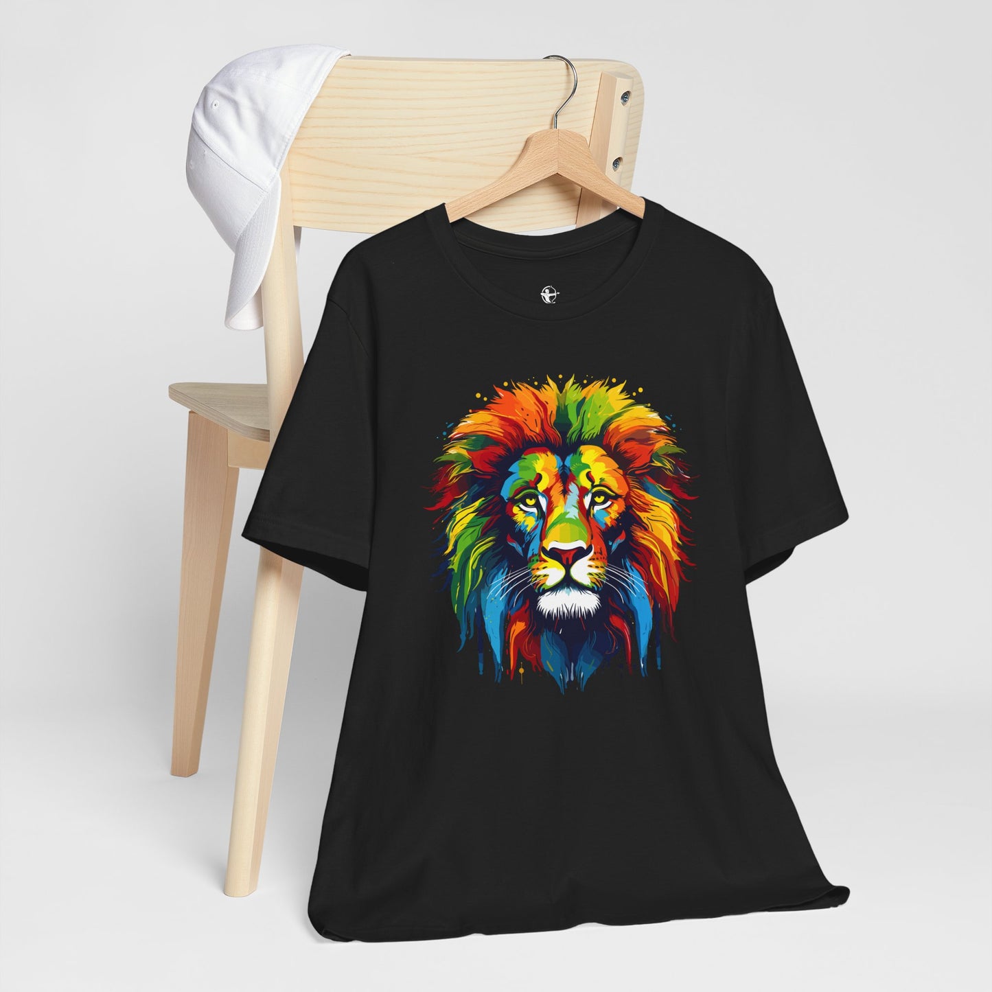 Colorful Lion Graphic Tee for Animal Lovers